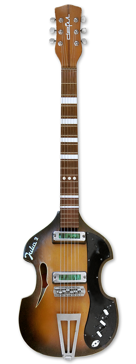  DEFIL Julia 2